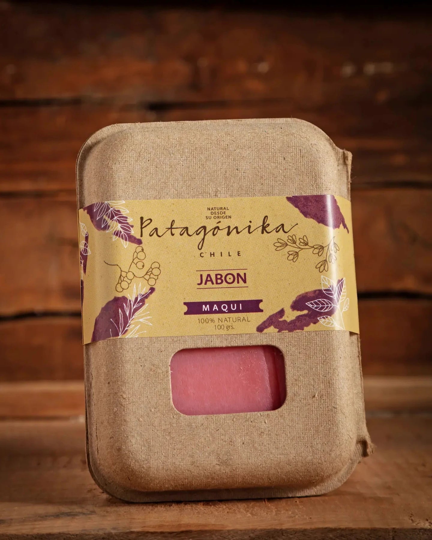 Jabón natural de Maqui. Limpieza corporal rica en antioxidantes de la Patagonia.
